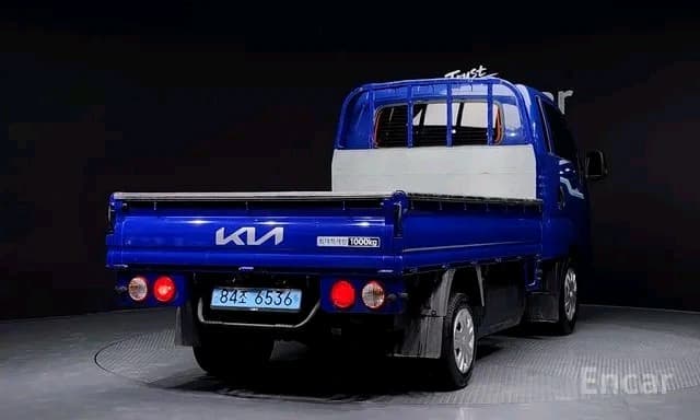 Kia Bongo 2023 — 2