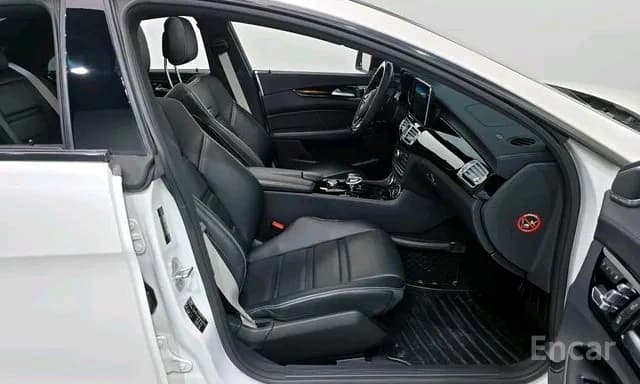 Mercedes-Benz CLS AMG 2017 — 10