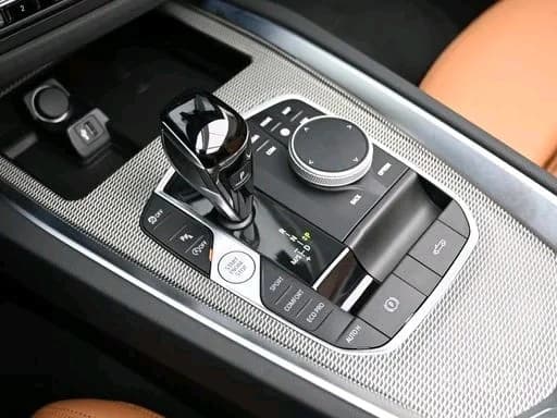 BMW Z4 2025 — 9