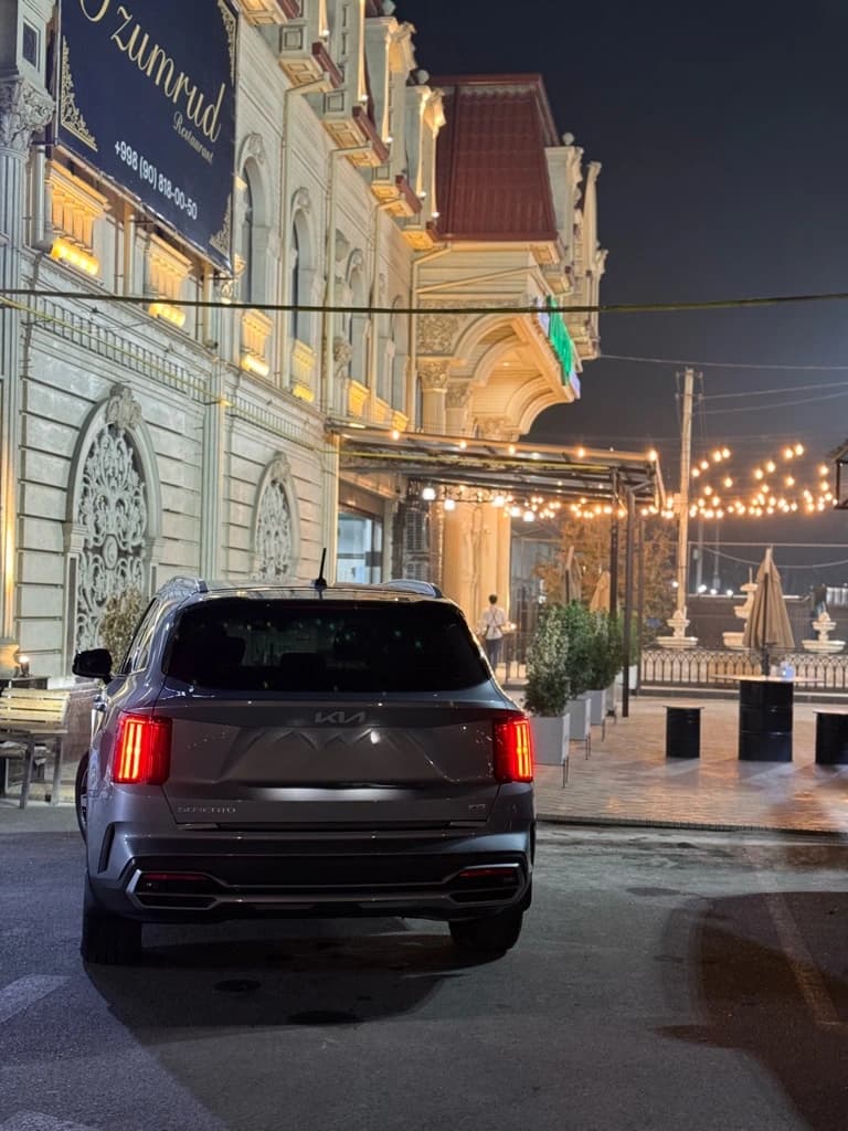 Kia Sorento 2023 — 4