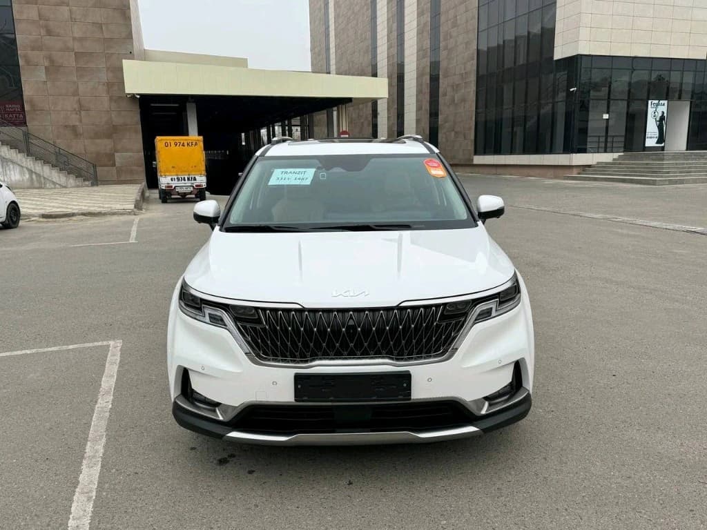 Kia Carnival 2023 — 7