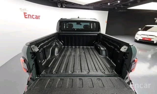 Kia Tasman 2025 — 7