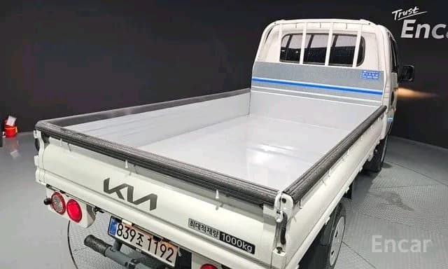 Kia Bongo 2025 — 9