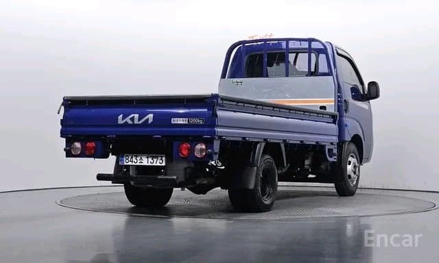 Kia Bongo 2024 — 2