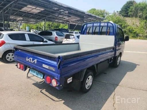 Kia Bongo 2023 — 3