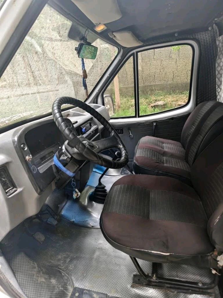 Ford Transit 1985 — 2
