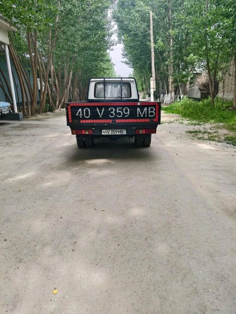 Ford Transit 1985 — 3