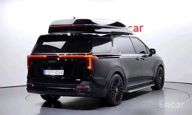 Kia Carnival 2025 — 2