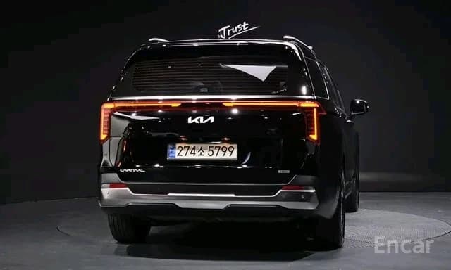 Kia Carnival 2024 — 4