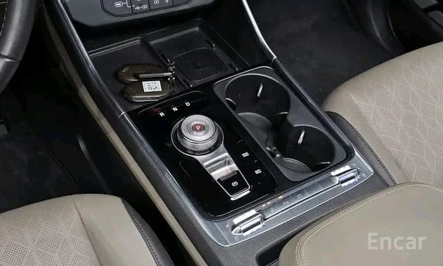 Kia Carnival 2024 — 9