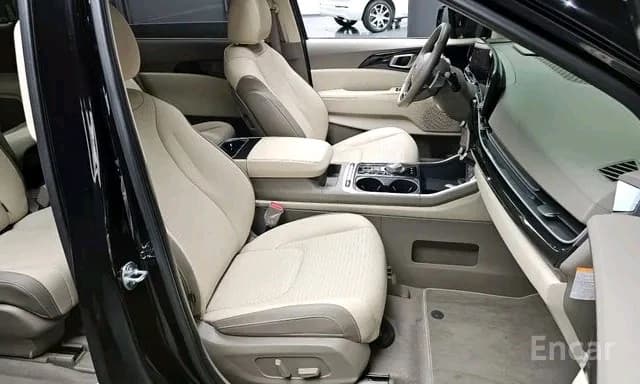Kia Carnival 2024 — 10