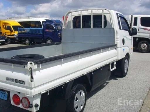 Kia Bongo 2023 — 7