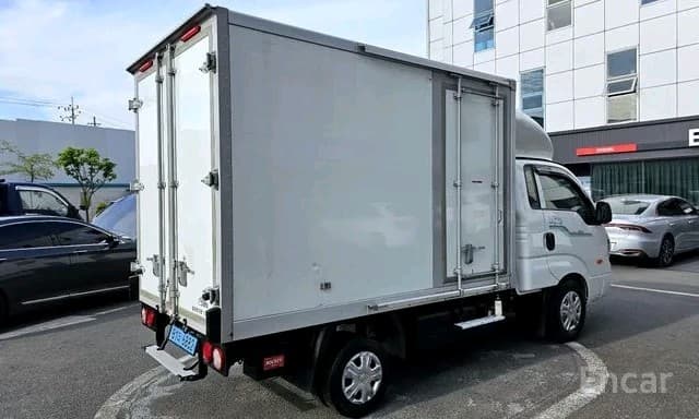 Kia Bongo 2023 — 2