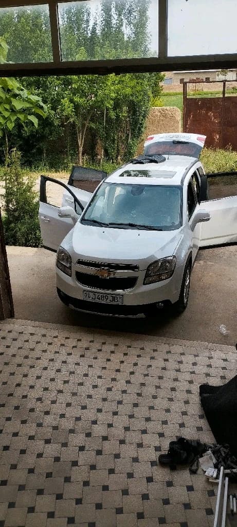 Chevrolet Orlando 2015 — 1