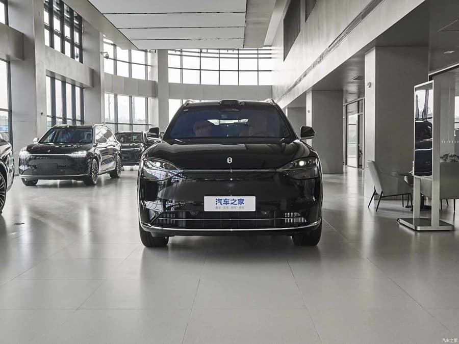 Aito M9 2025 — 2