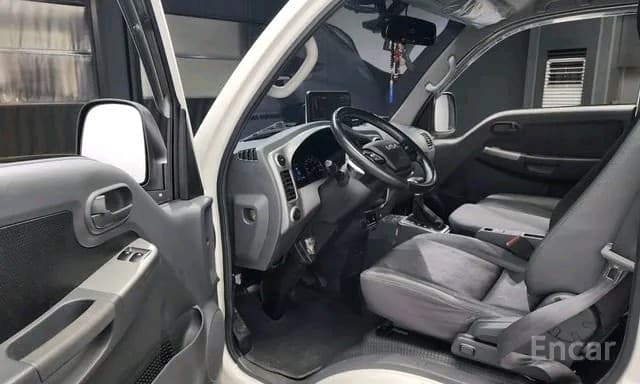Kia Bongo 2023 — 9