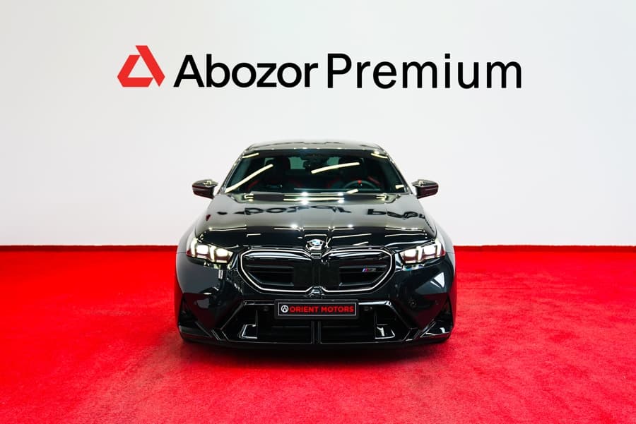 BMW M5 G90 2025 — 4