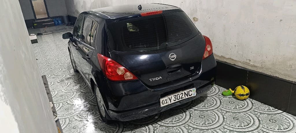 Nissan Tiida 2008 — 3