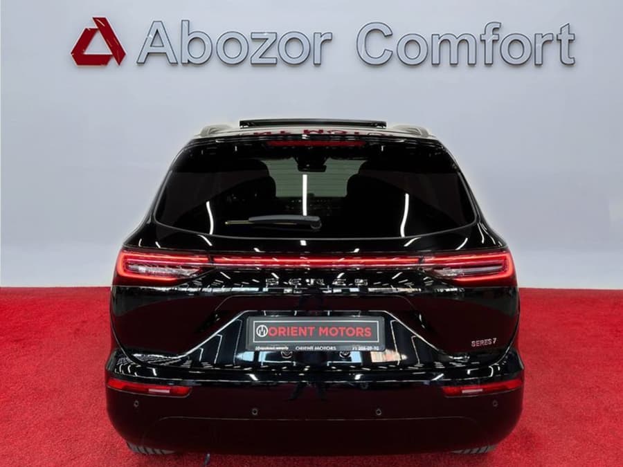 Seres Aito M7 2025 — 2