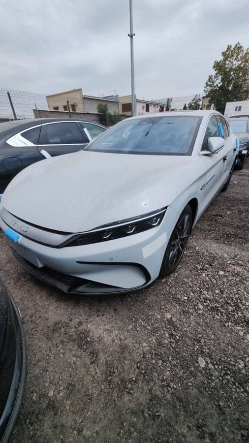 BYD Han 2025 — 4