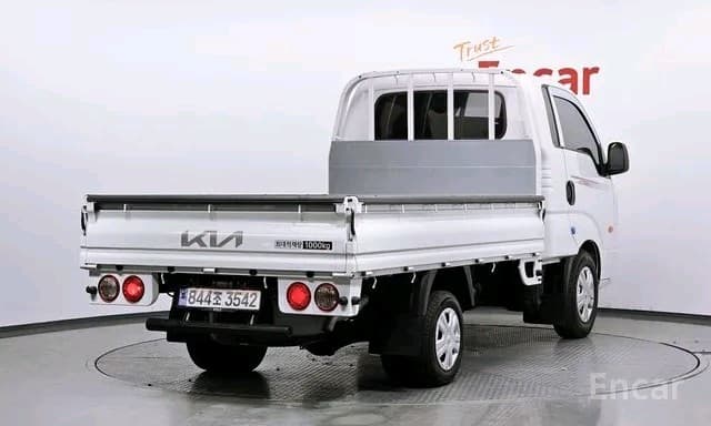 Kia Bongo 2025 — 2