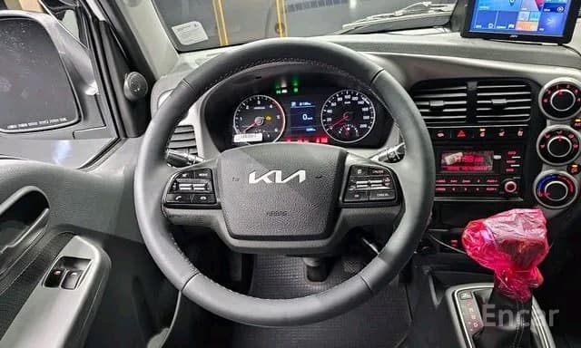 Kia Bongo 2025 — 7