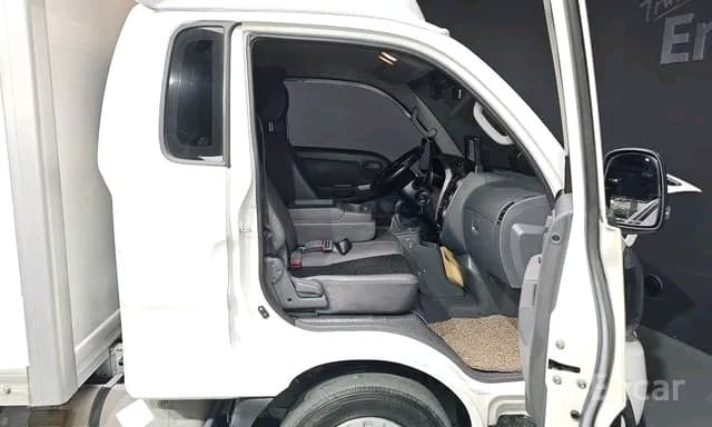 Kia Bongo 2022 — 8