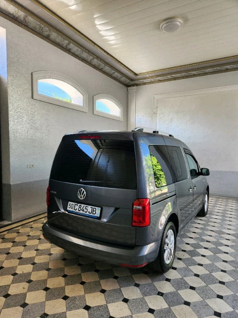 Volkswagen Caddy 2020 — 1