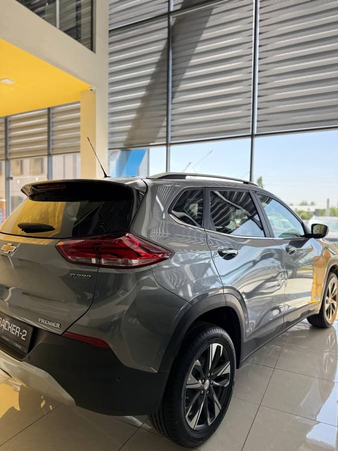 Chevrolet Tracker 2026 — 4