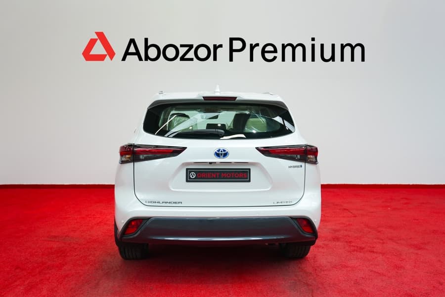 Toyota Highlander 2024 — 5
