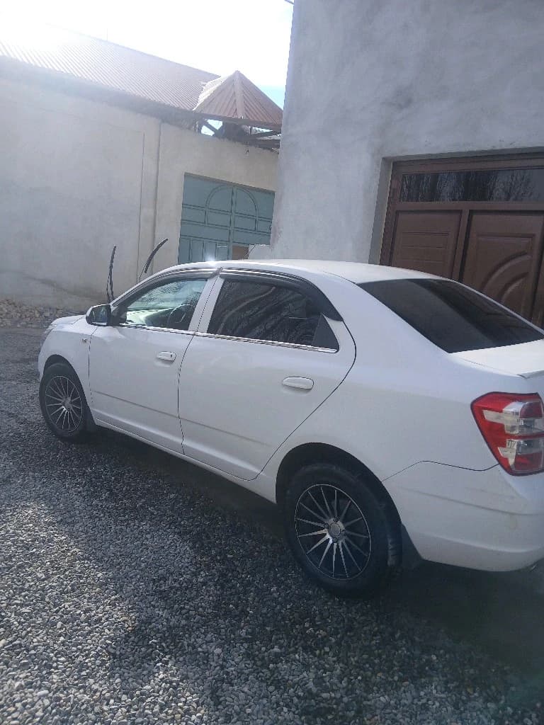Chevrolet Cobalt 2013 — 2