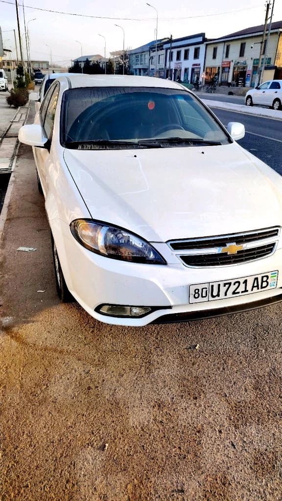 Chevrolet Lacetti 2022 — 1