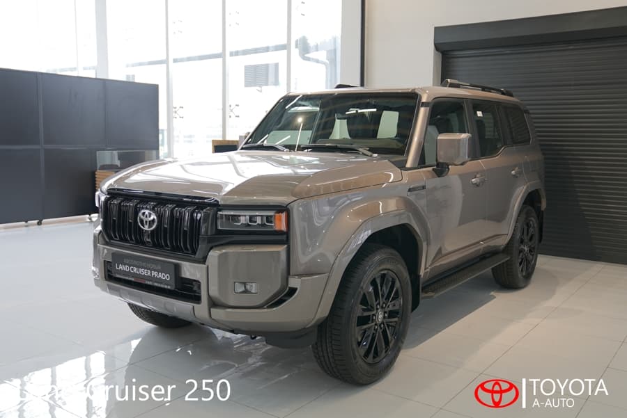 Toyota Land Cruiser Prado 2025 — 2