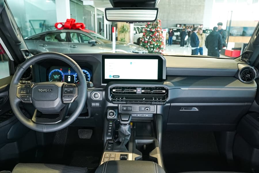 Toyota Land Cruiser Prado 2025 — 4