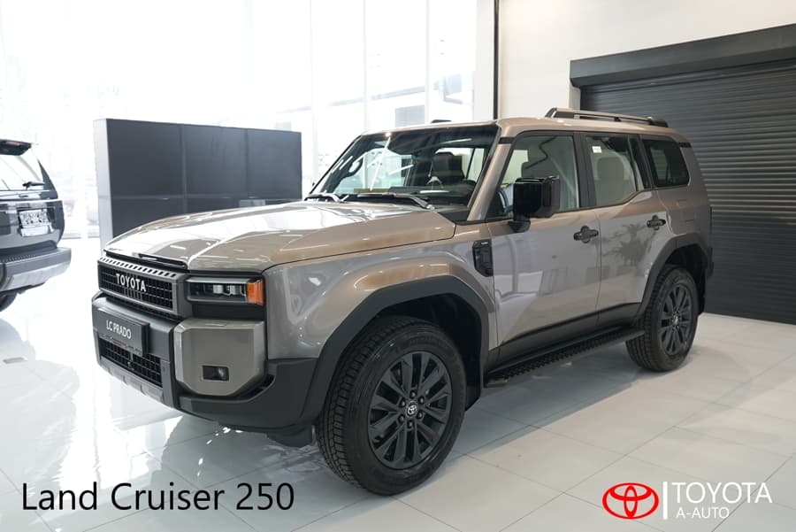 Toyota Land Cruiser Prado 2025 — 2