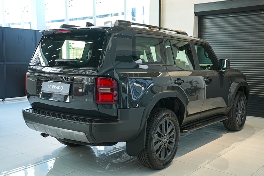 Toyota Land Cruiser Prado 2025 — 3