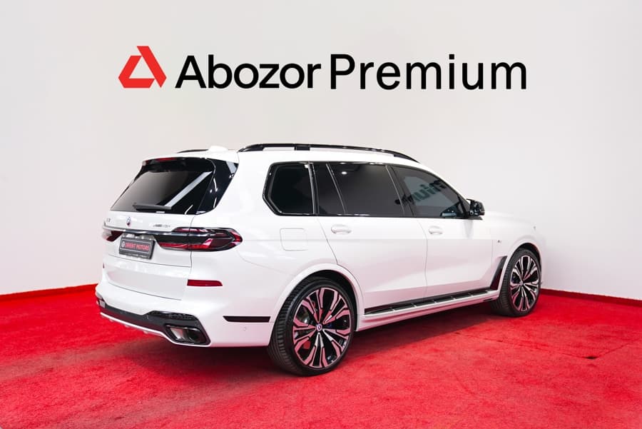 BMW X7 2023 — 4