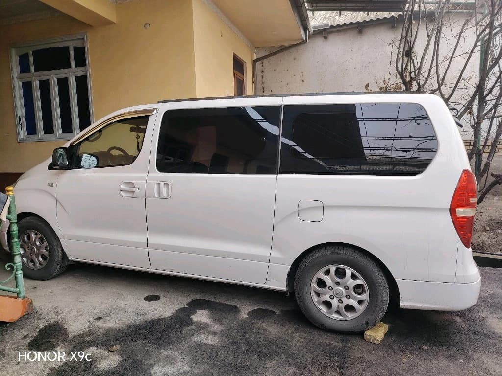 Hyundai Grand Starex 2012 — 1