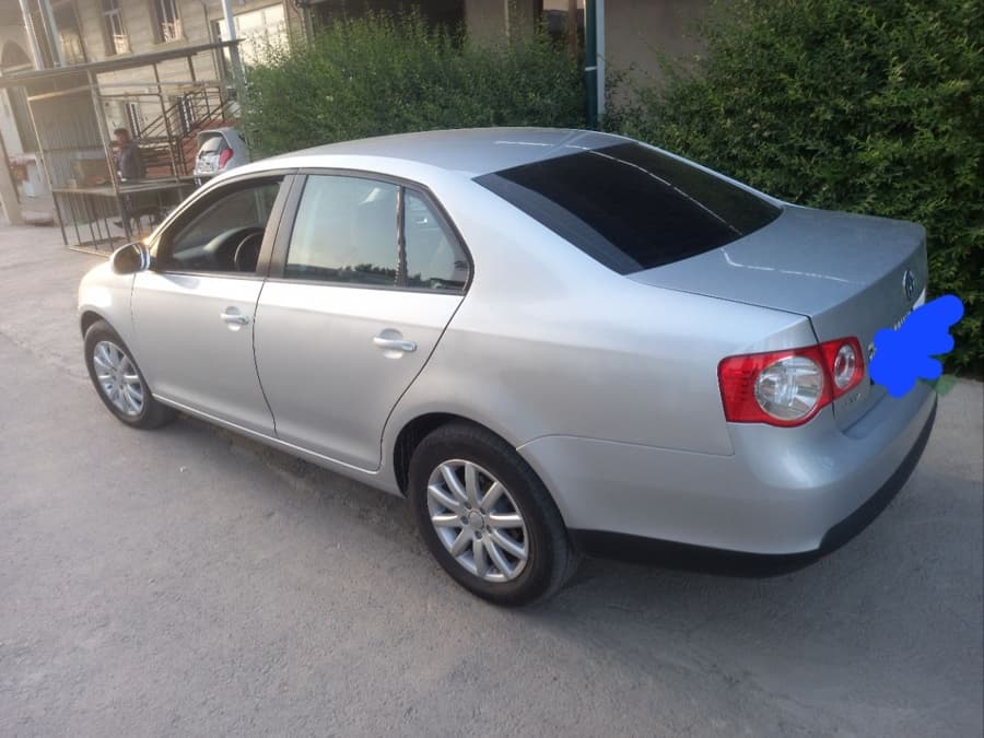 Volkswagen Jetta 2008 — 1