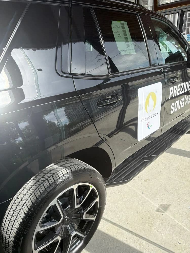 Chevrolet Tahoe 2024 — 7