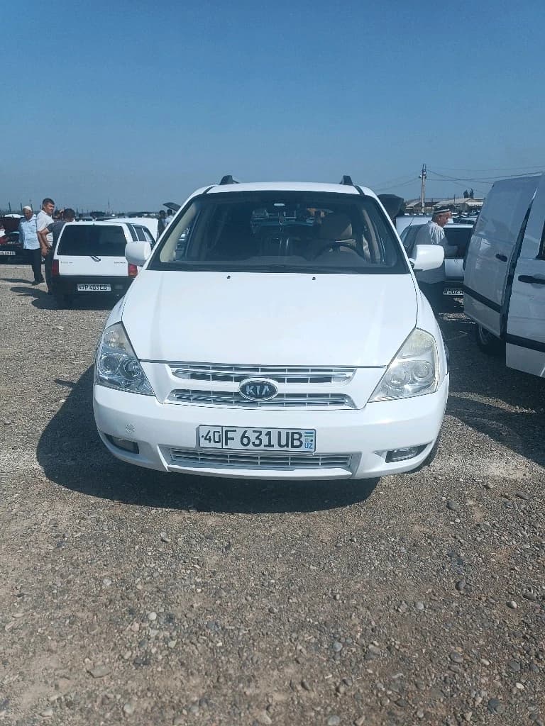 Kia Carnival 2006 — 1