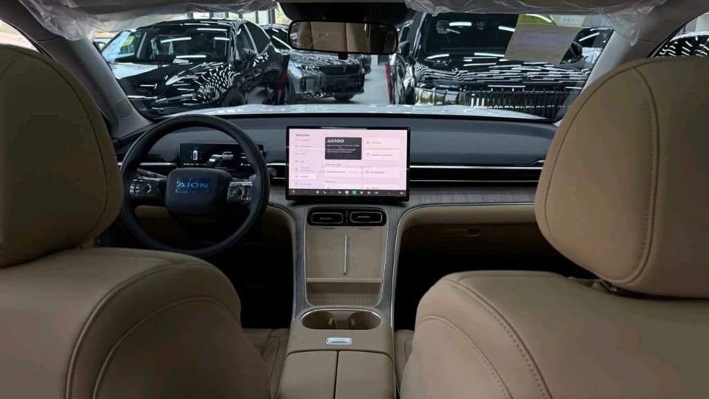 GAC Aion i60 2025 — 9
