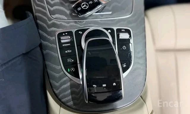 Mercedes-Benz E-Класс AMG 2023 — 8
