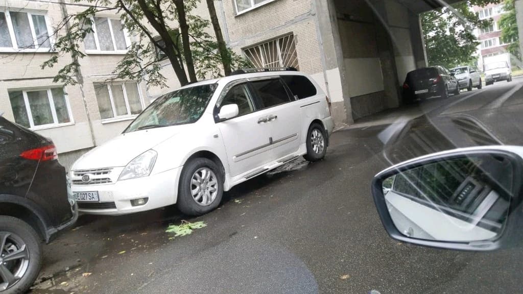 Kia Carnival 2007 — 1