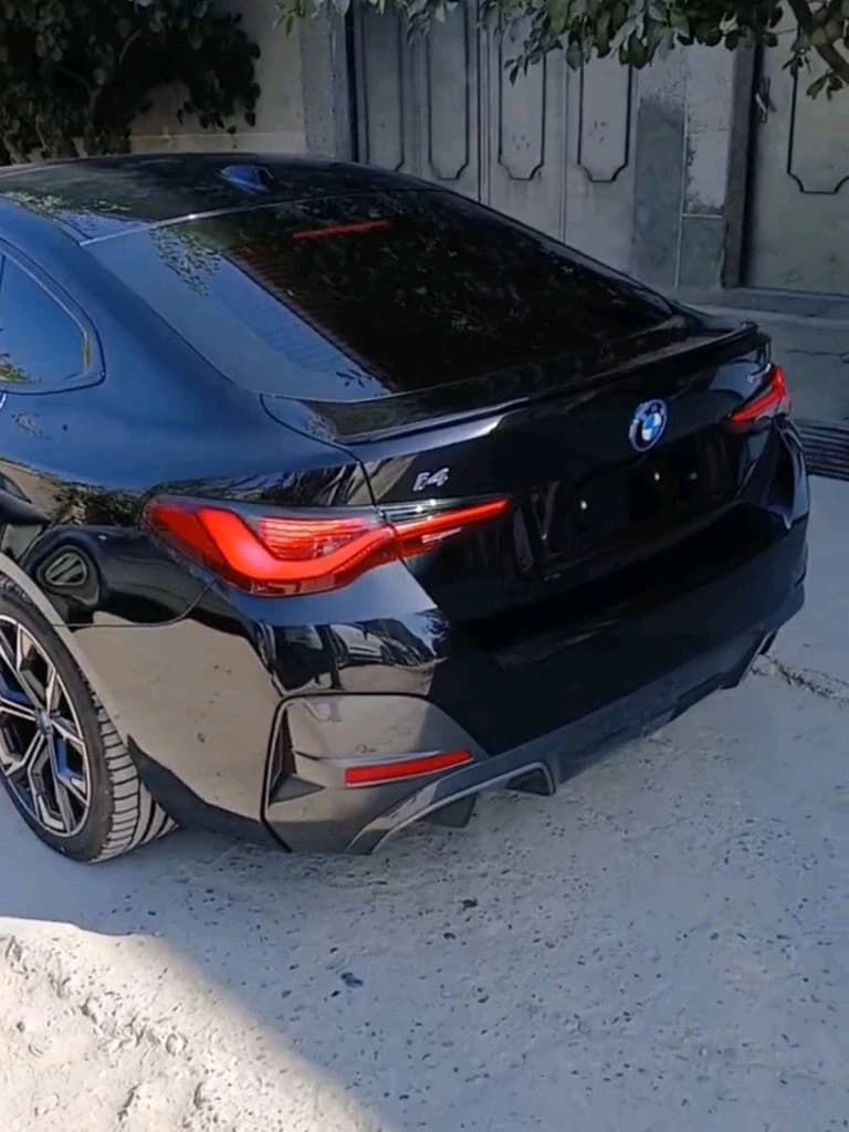 BMW i4 2022 — 3