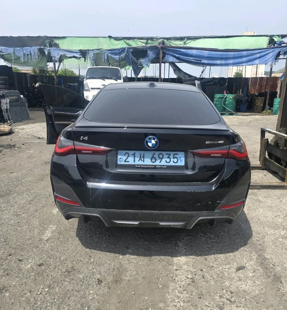 BMW i4 2022 — 6