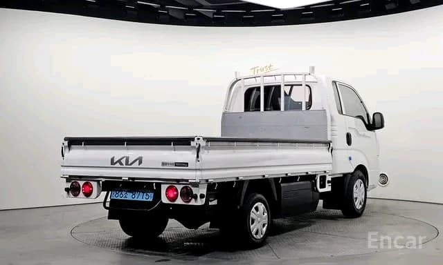 Kia Bongo 2022 — 2