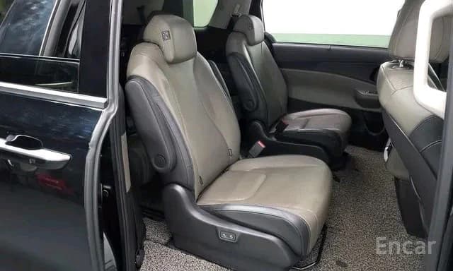 Kia Carnival 2024 — 7