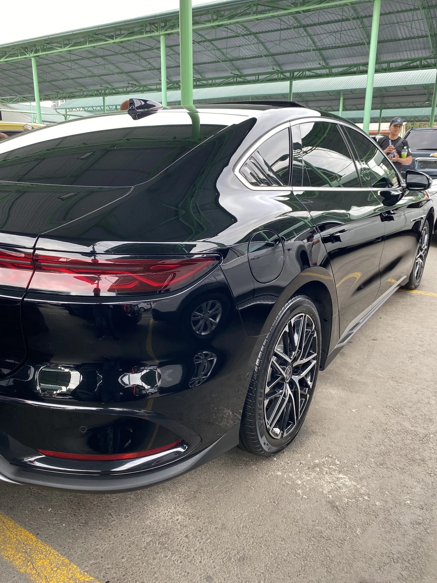 BYD Han 2025 — 6