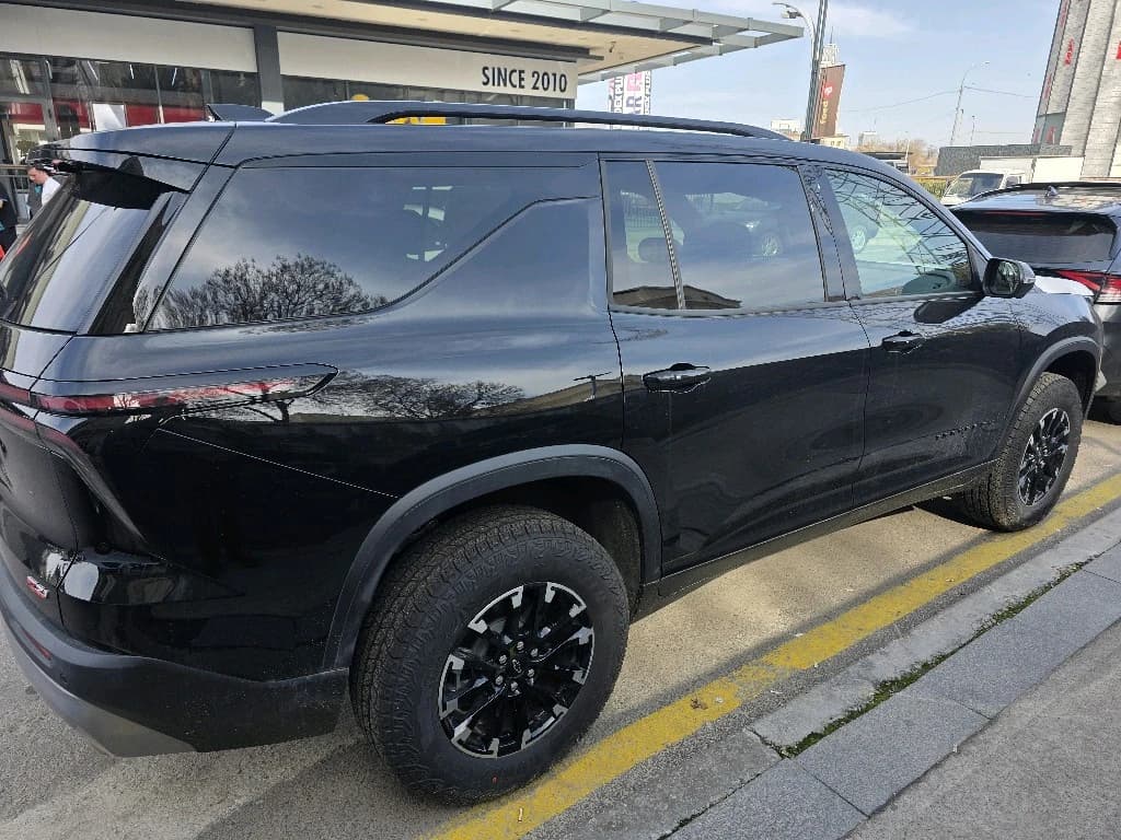 Chevrolet Traverse 2026 — 2